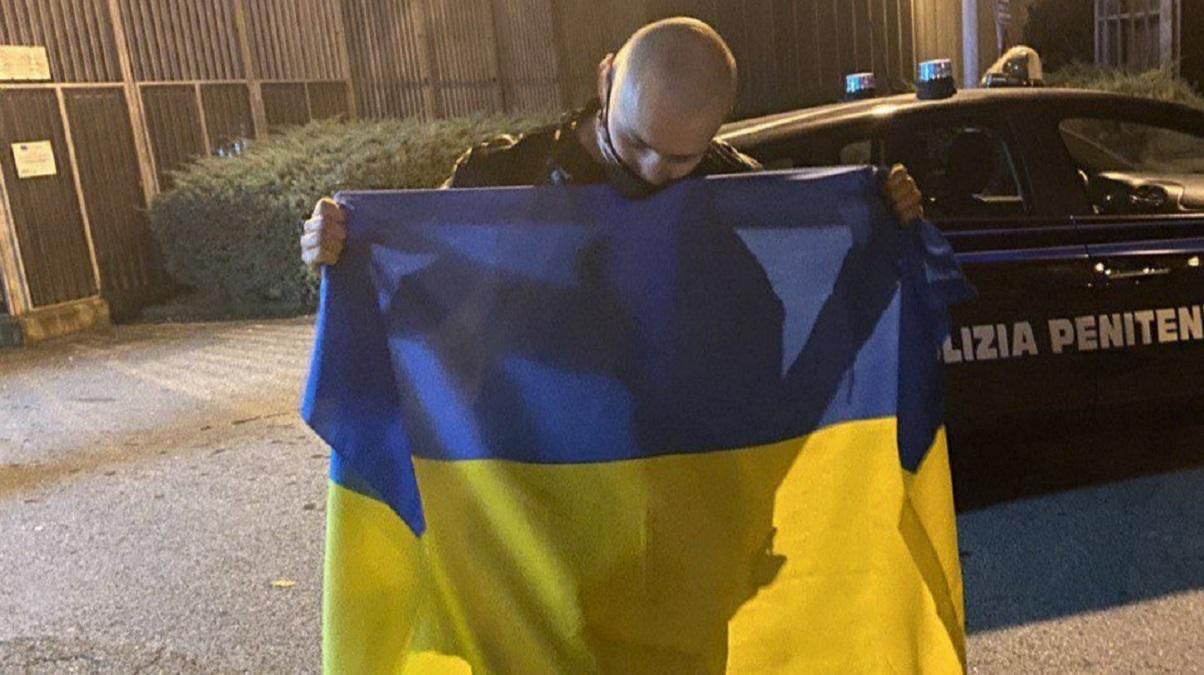 Виталий Маркив вышел на свободу 3 ноября 2020: фото и видео Виталий Маркив вышел на свободу 3 ноября 2020: фото и видео