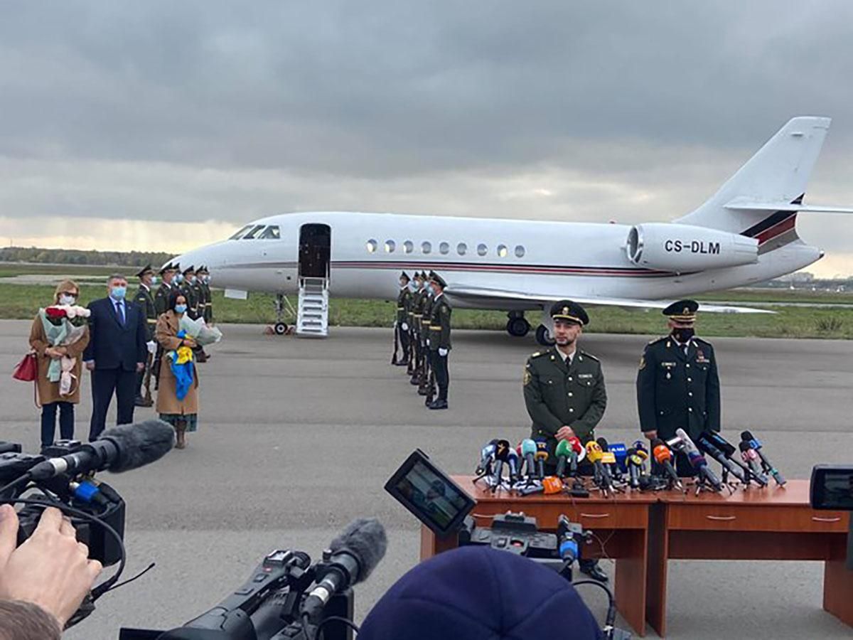 Скажи, что виновата Украина - мы тебя отпустим, - правоохранители Маркову Скажи, что виновата Украина - мы тебя отпустим, - правоохранители Маркову