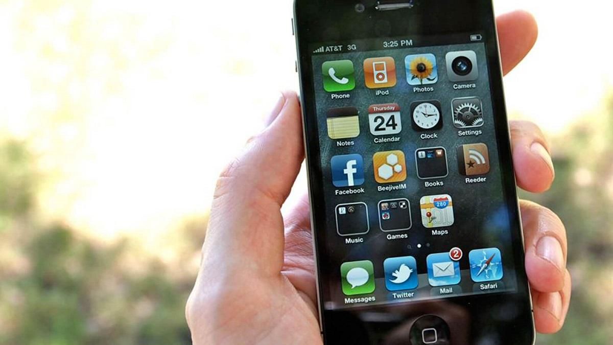 В Китае вырос спрос на разобраны модели iPhone 4 и iPhone 4S