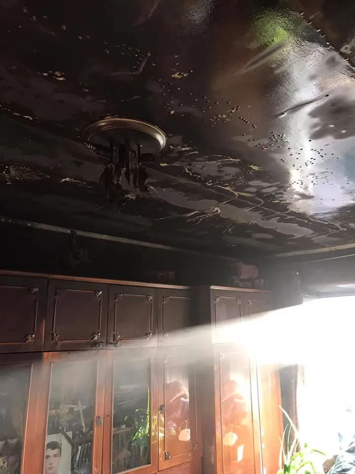 На Львівщині трапилась пожежа, у якій ледь не загинули діти: фото На Львівщині трапилась пожежа, у якій ледь не загинули діти: фото
