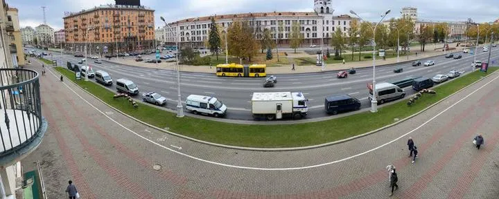 ​Автозаки навколо площі Якуба протести мінськ