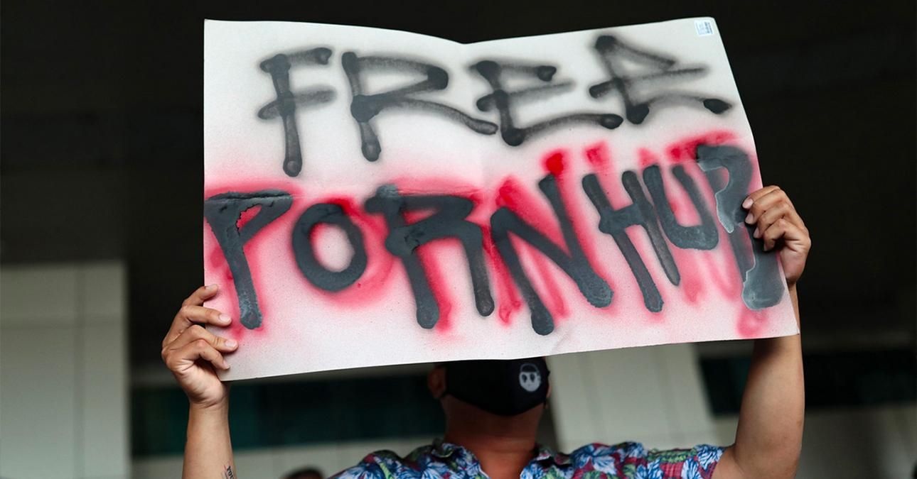 SavePornHub: протесты Таиланде из-за запрета 200 сайтов