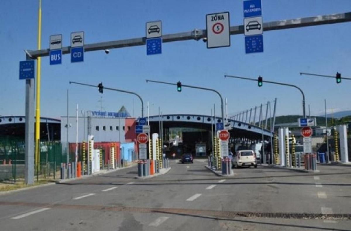 Словакия закрывает пункты пропуска на границе 09.11.2020: какие