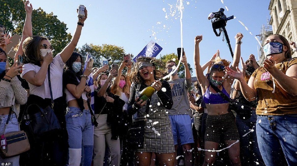 Выборы президента США: как празднуют американцы - фото, видео Выборы президента США: как празднуют американцы - фото, видео