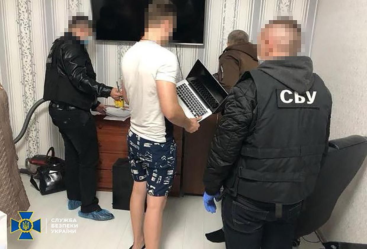 Хакеры взломали э-систему вузов, чтобы получить ответы на экзамены Хакеры взломали э-систему вузов, чтобы получить ответы на экзамены