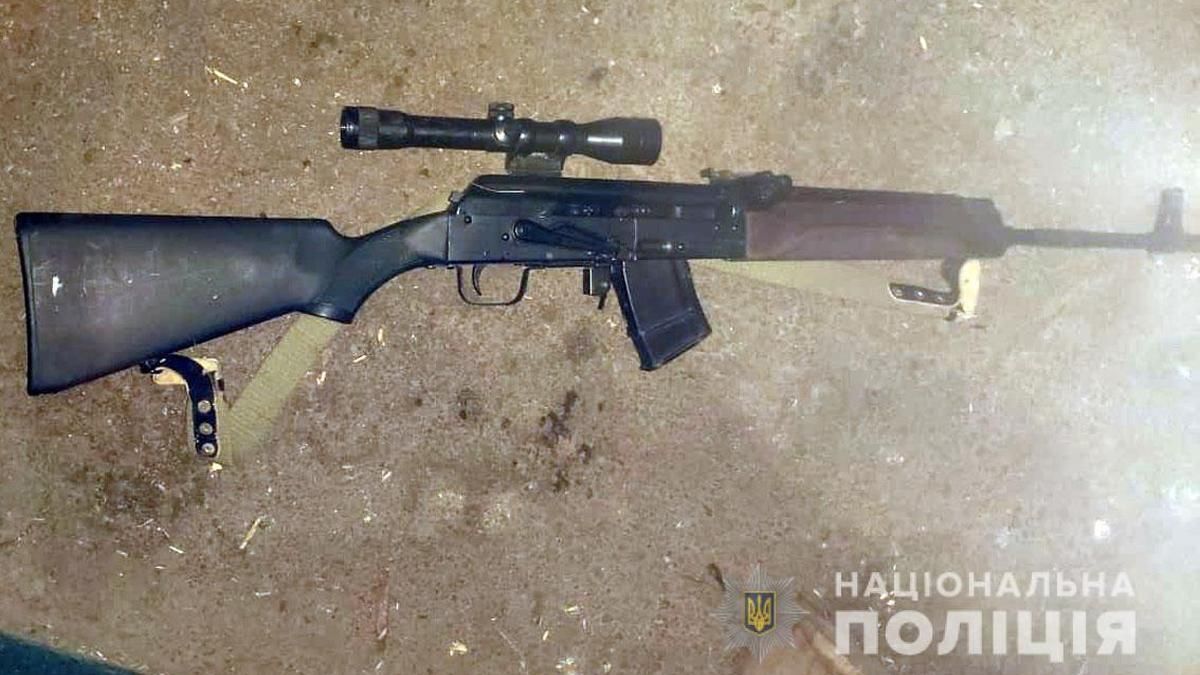 На Черниговщине во время конфликта на пилораме произошла стрельба На Черниговщине во время конфликта на пилораме произошла стрельба