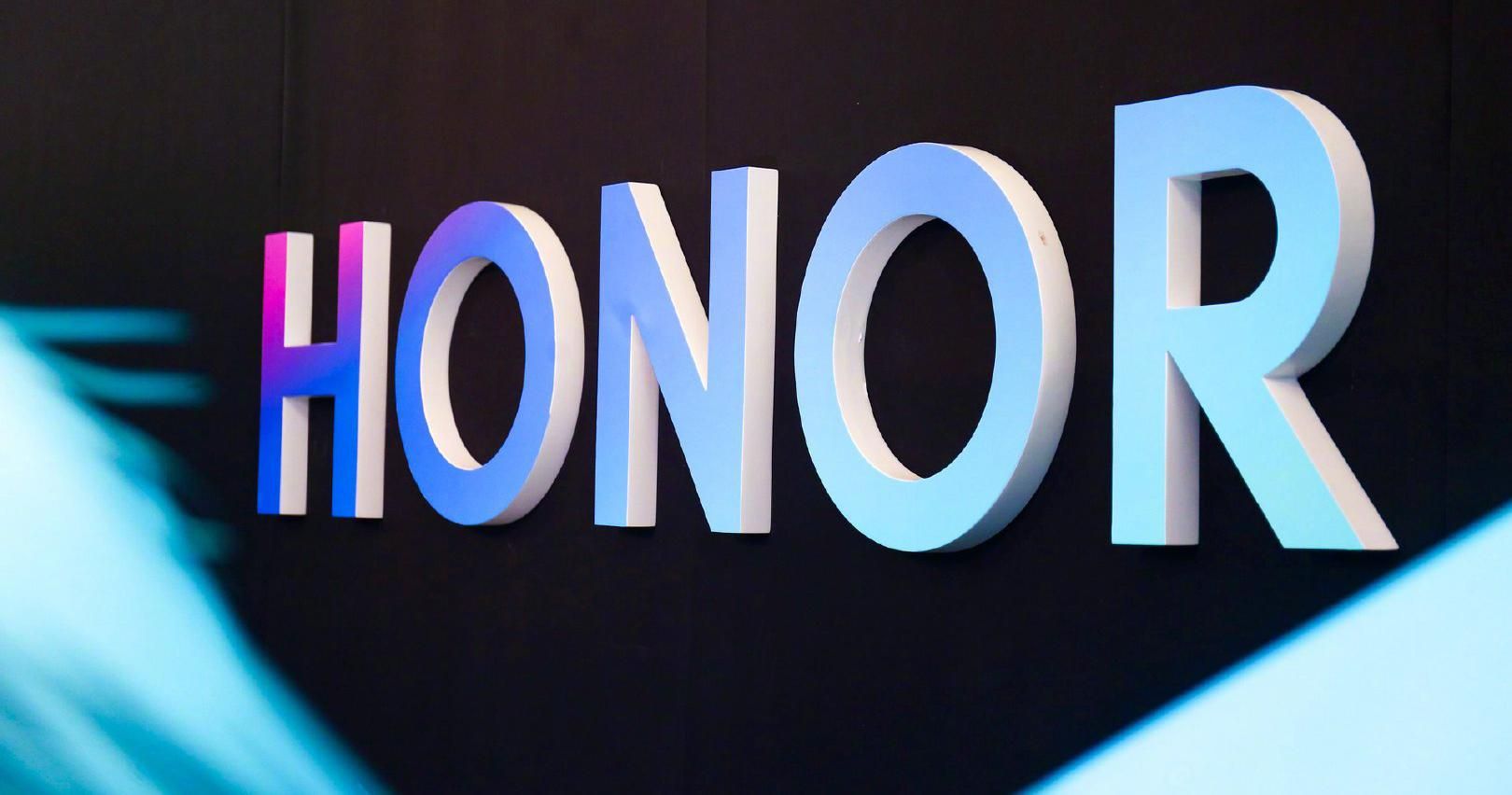 Huawei официально продала бренд Honor