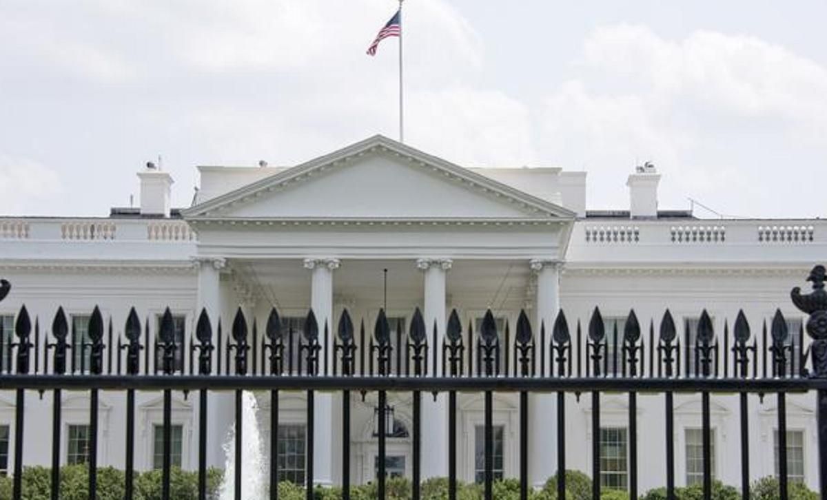 Білий дім наказав підлеглим не працювати з командою Байдена Білий дім наказав підлеглим не працювати з командою Байдена