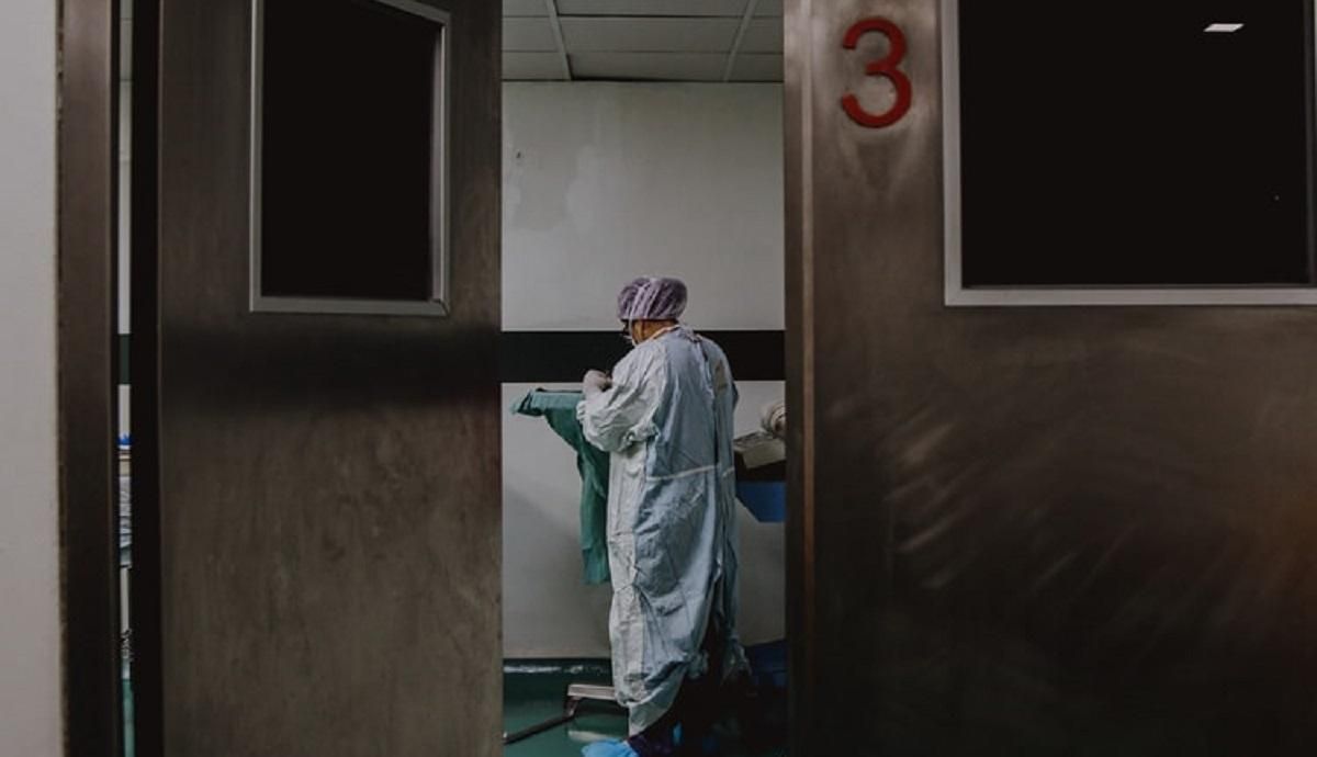 У Маріуполі зростає кількість хворих на COVID-19, меткомбінат Ілліча забезпечує лікарні киснем