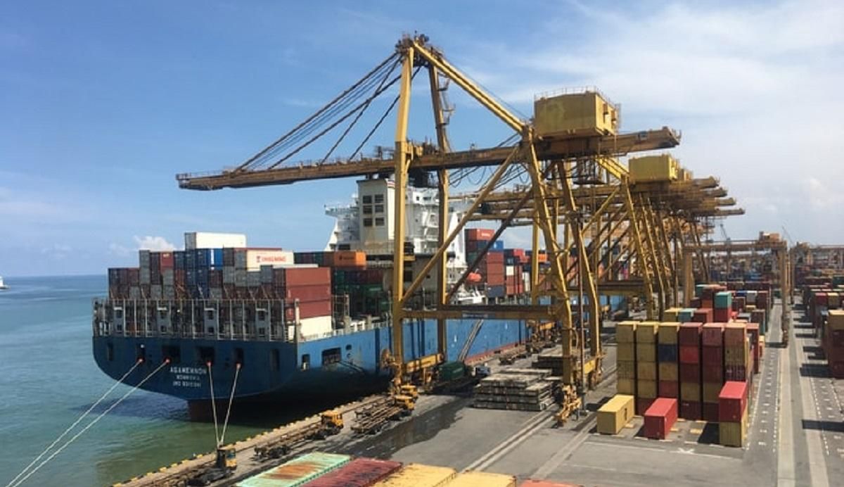 Государственная ОГХК снова поставляет продукцию в оккупированный Крым Государственная ОГХК снова поставляет продукцию в оккупированный Крым