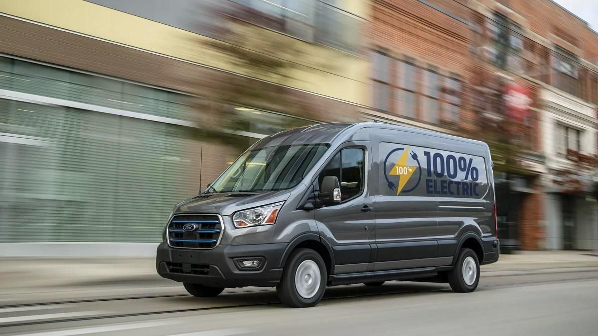 Ford Transit получил электрическую версию E-Transit Ford Transit получил электрическую версию E-Transit