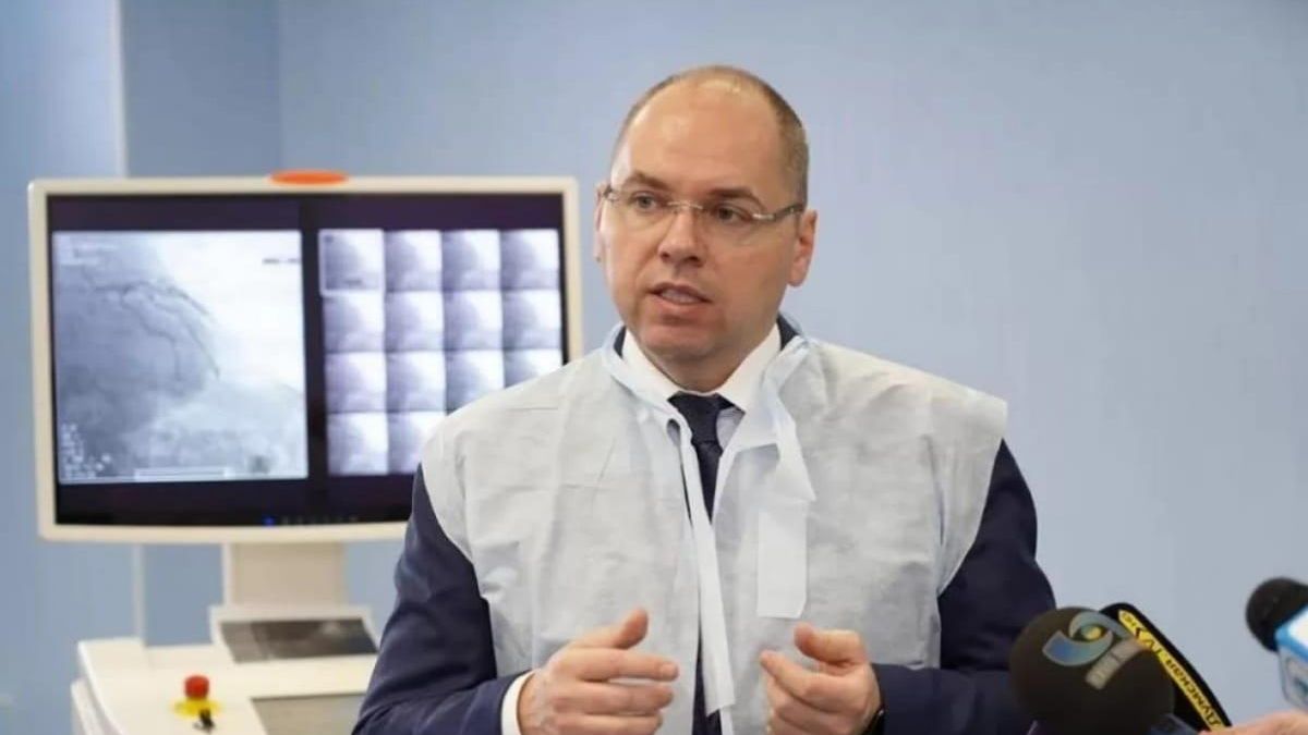 Профсоюз медиков призывает поддержать Максима Степанова и сохранить его на должности министра