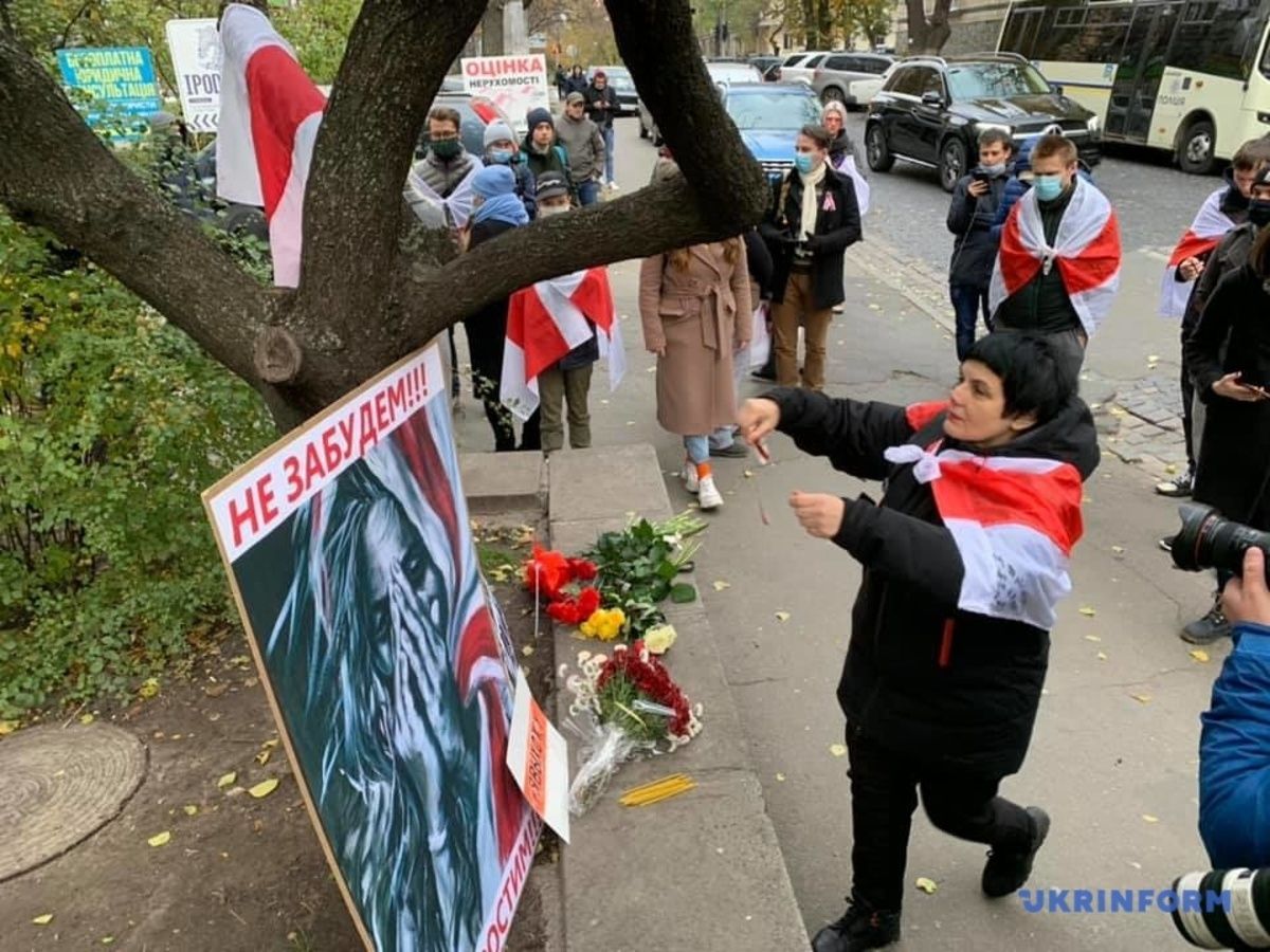 У Києві провели акцію пам'яті Романа Бондаренка: фото У Києві провели акцію пам'яті Романа Бондаренка: фото