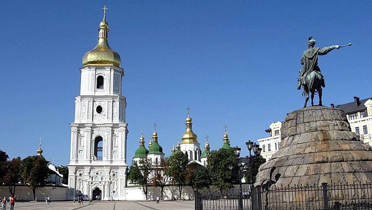 ПЦУ отменила службу в Софии Киевской из-за карантина выходного дня ПЦУ отменила службу в Софии Киевской из-за карантина выходного дня