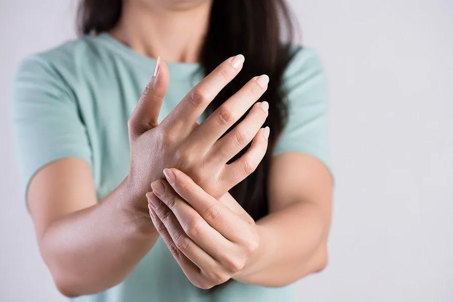 Кисти рук особенно нагруженные при статических упражнениях