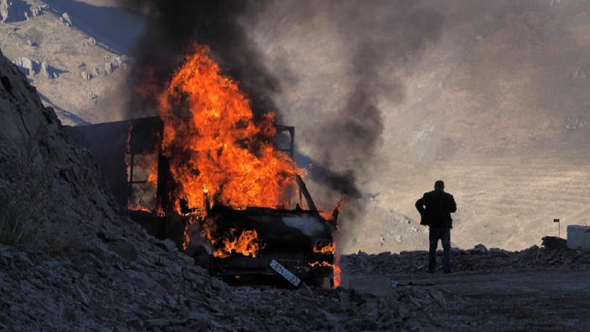 Азербайджан і Вірменія обмінялися тілами загиблих: деталі Азербайджан і Вірменія обмінялися тілами загиблих: деталі