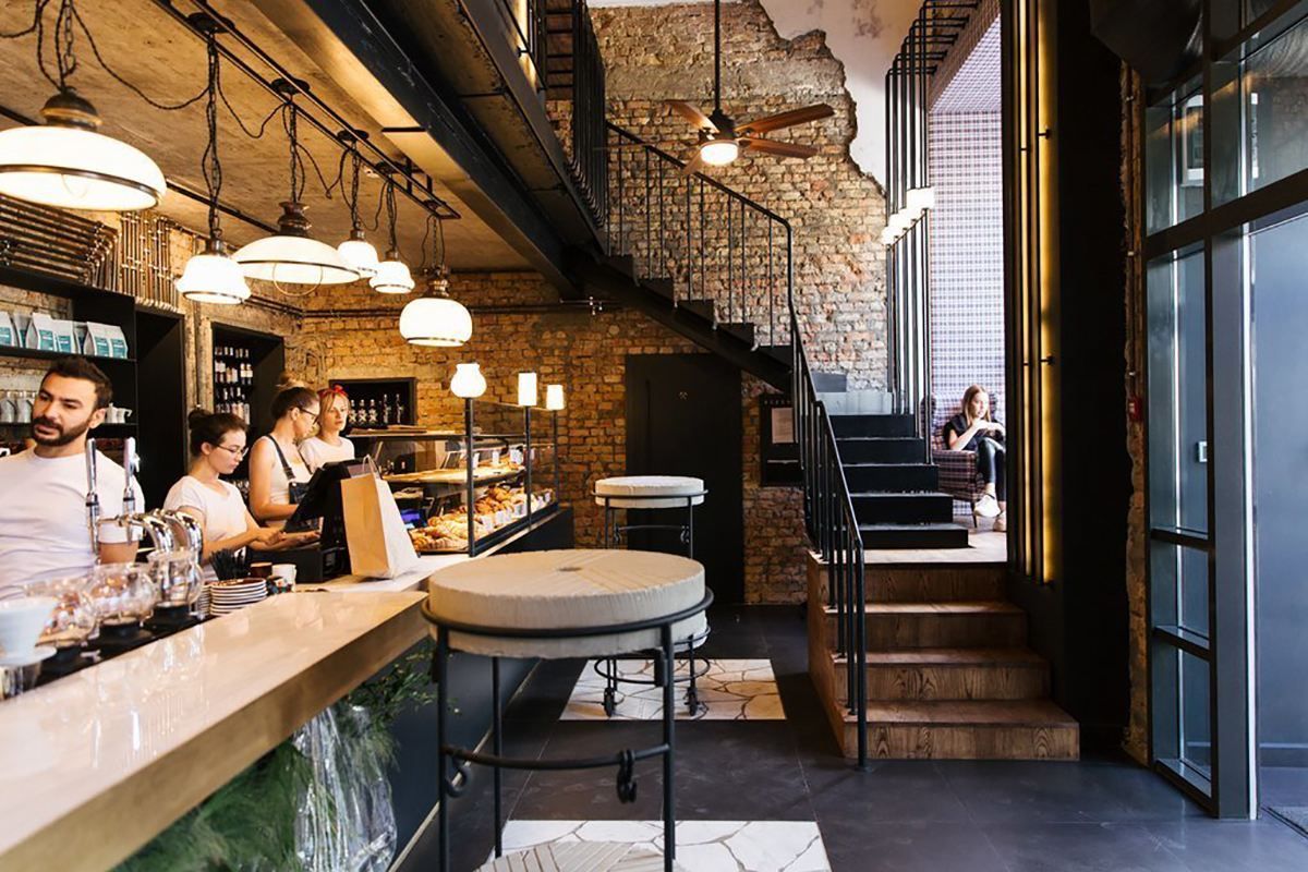 Правоохранители составили протокол на ресторан Хлебный в Киеве Правоохранители составили протокол на ресторан Хлебный в Киеве