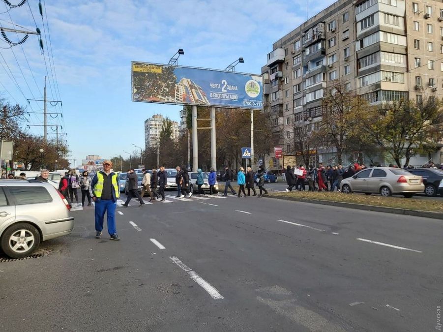 Предприниматели в Одессе протестуют против карантина выходного дня Предприниматели в Одессе протестуют против карантина выходного дня