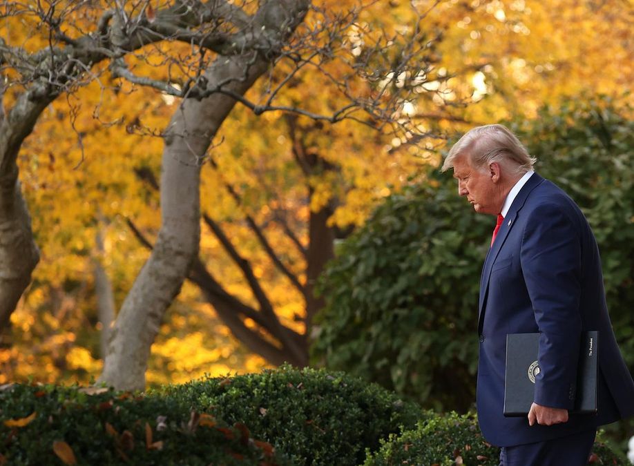 Суд отклонил ряд исков Трампа о нарушении на выборах Суд отклонил ряд исков Трампа о нарушении на выборах
