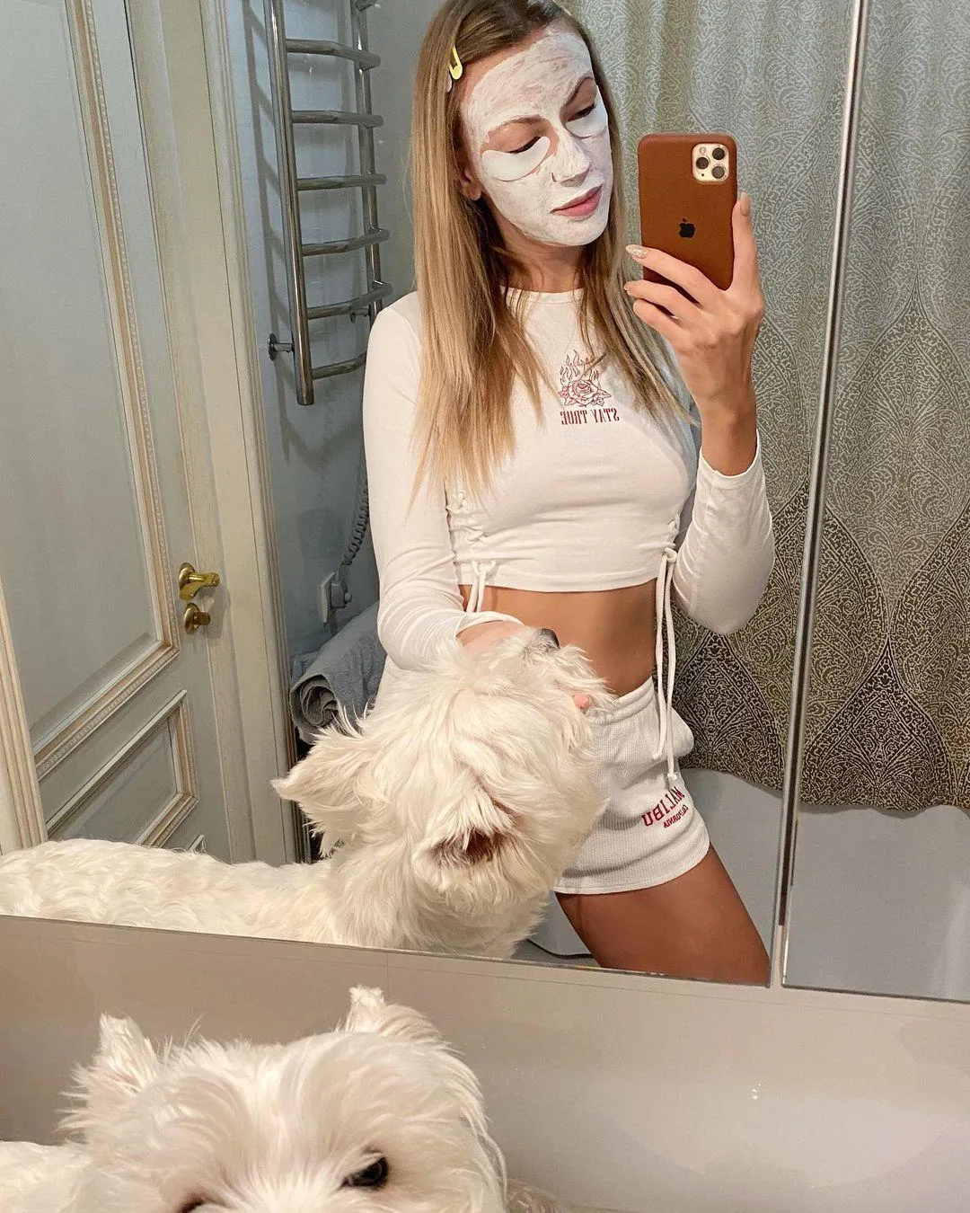 Леся Нікітюк Леся Нікітюк