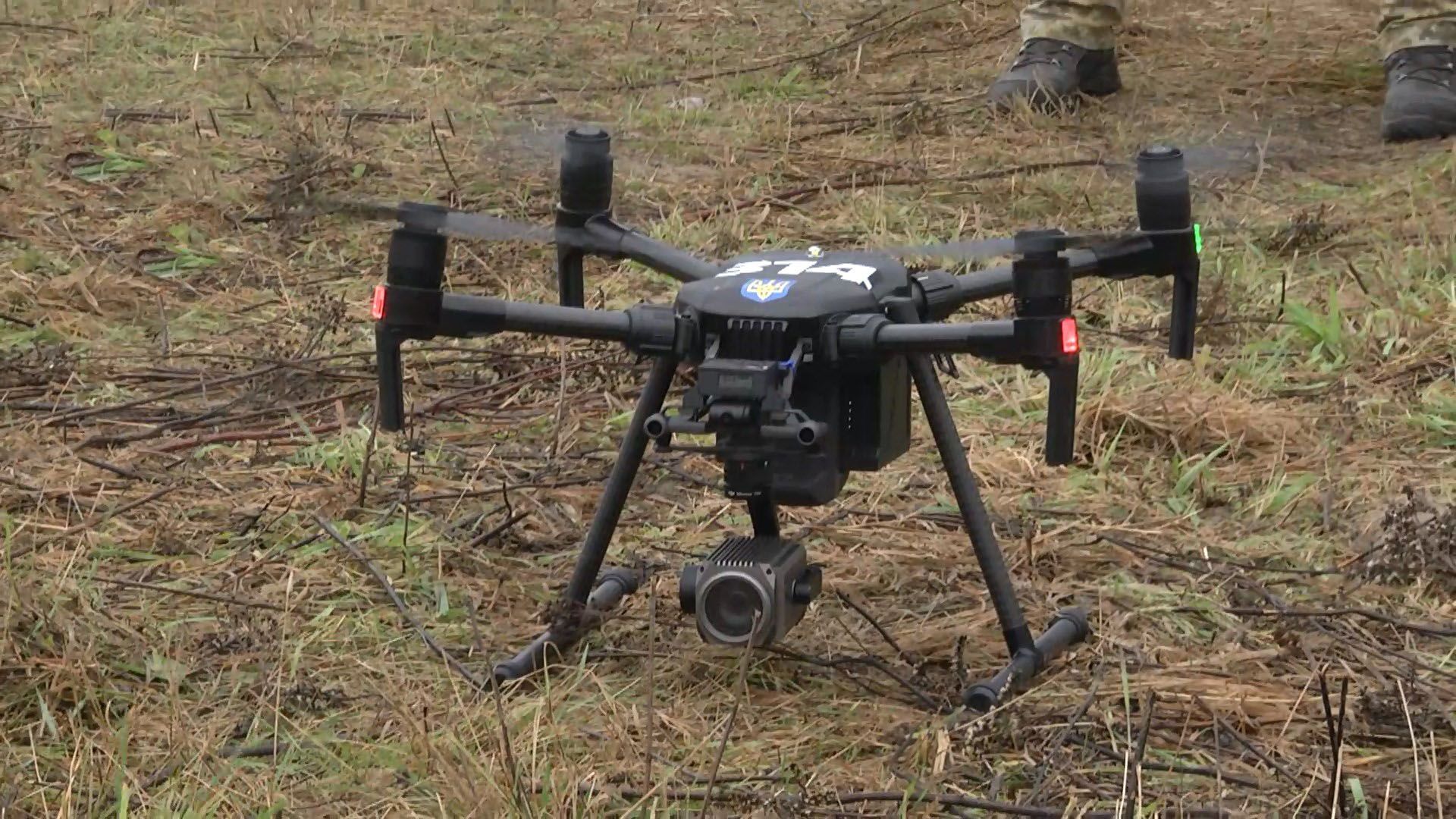 Ядерное оружие в Крыму, автобус для помощи пограничникам: видео недели Ядерное оружие в Крыму, автобус для помощи пограничникам: видео недели