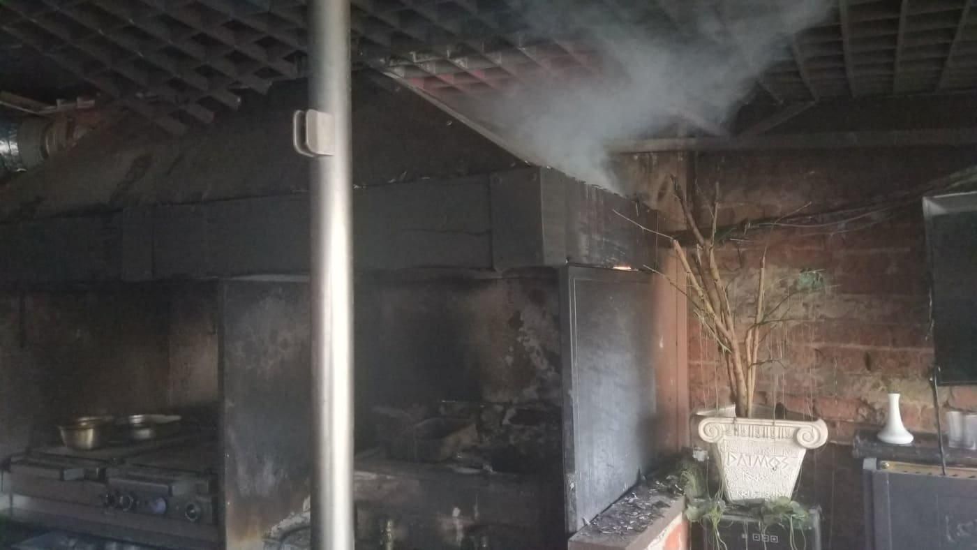 В центре Львова горел ресторан Греко 15 ноября 2020: фото, видео