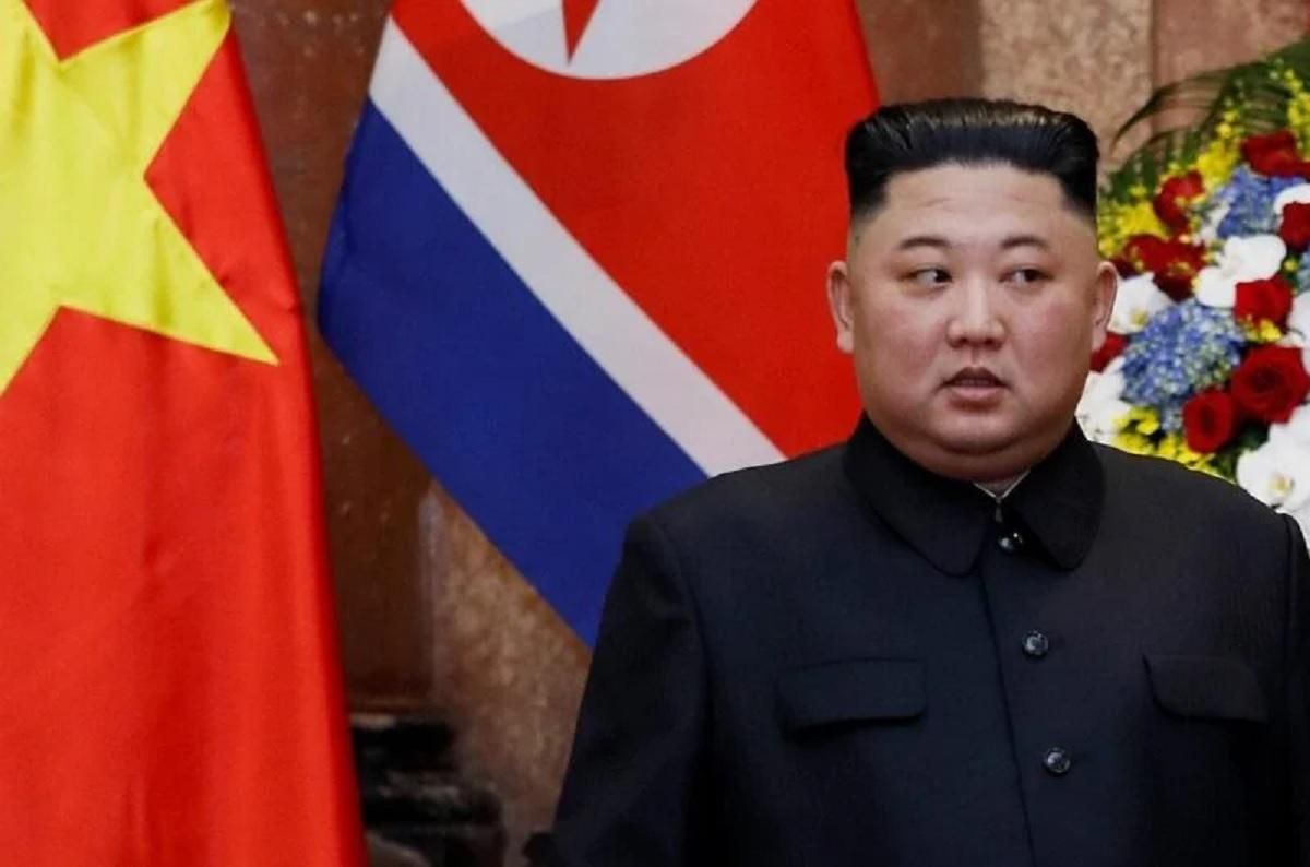 Вперше за майже місяць Кім Чен Ин з’явився на публіці Вперше за майже місяць Кім Чен Ин з’явився на публіці