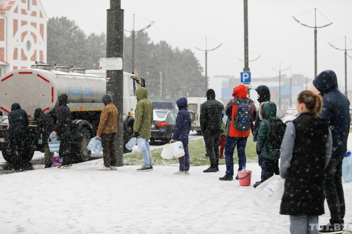 Частина Мінська 3 день без води: люди підозрюють, що через протести