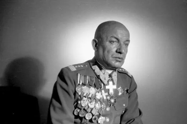 Генерал Кароль Сверчевський