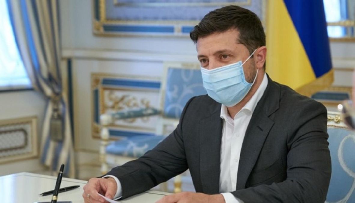 Зеленский обратился к Порошенко о нарушении карантина его клубом Зеленский обратился к Порошенко о нарушении карантина его клубом