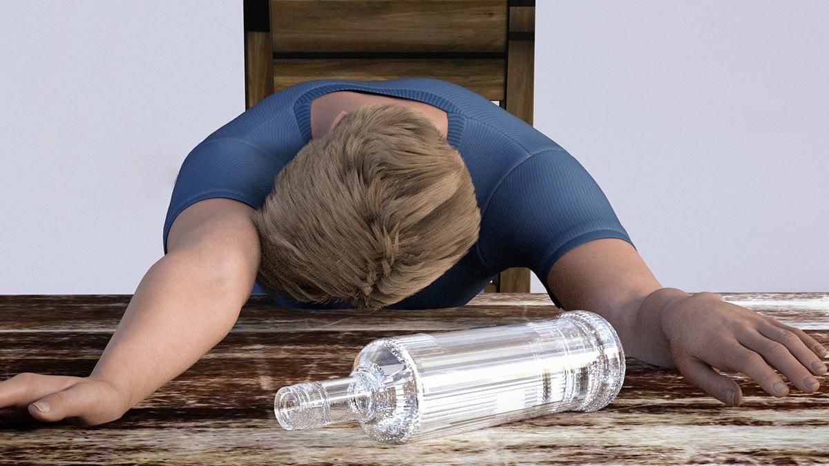 У Києві підлітки отруїлись горілкою: пили її прямо у школі У Києві підлітки отруїлись горілкою: пили її прямо у школі