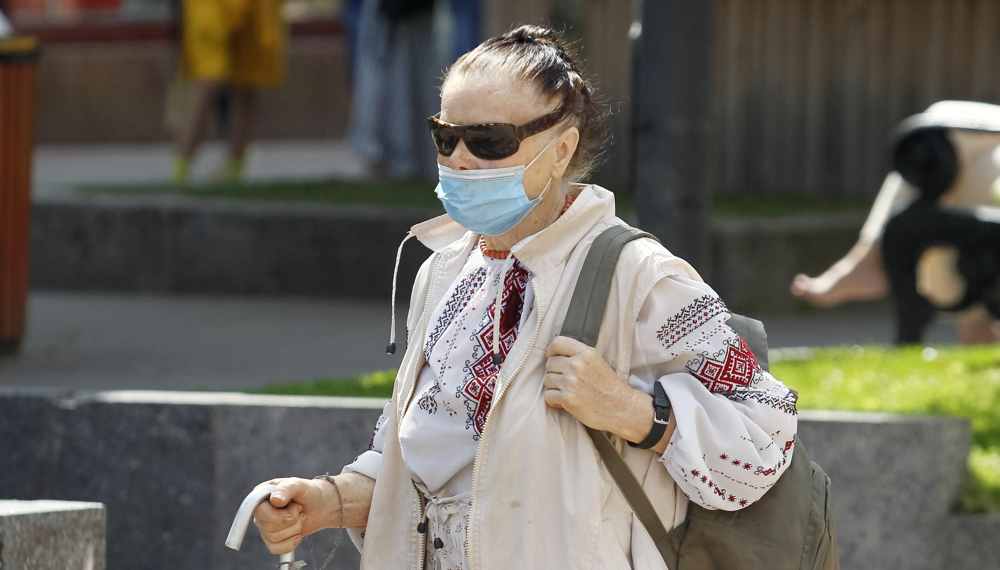 Як влада в Україні бореться з коронавірусом: що думають українці