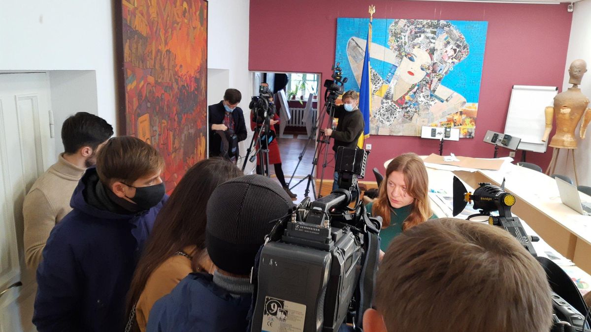 Реакція Інституту нацпам'яті на обшуки в Музеї Революції Гідності Реакція Інституту нацпам'яті на обшуки в Музеї Революції Гідності