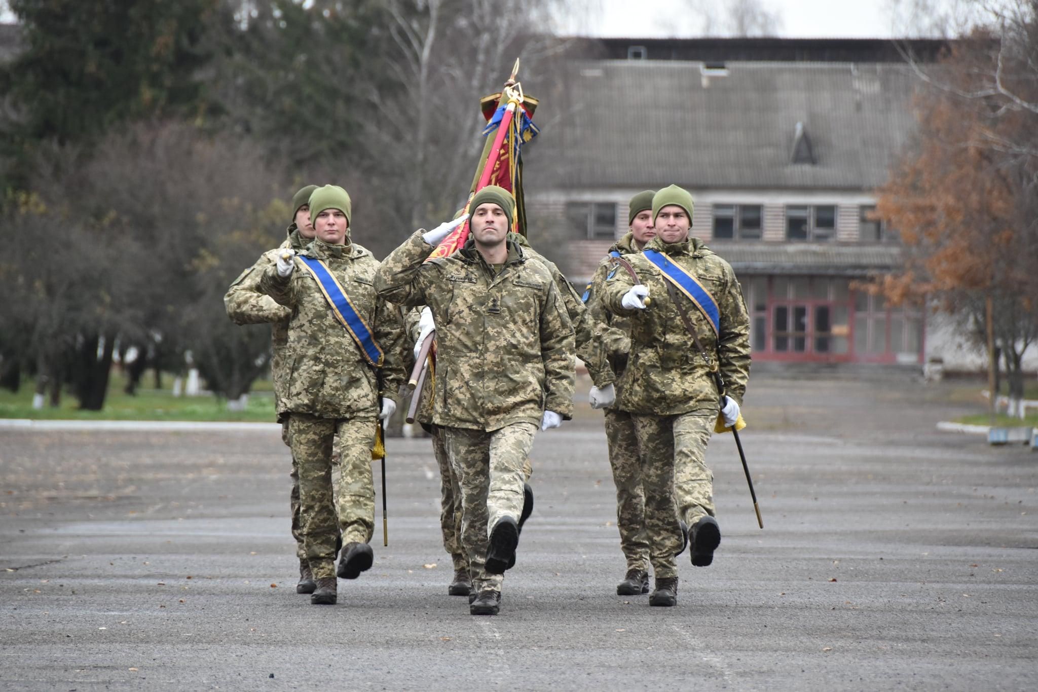 Добро пожаловать домой: в Яворове встретили бойцов 24 ОМБр - фото и видео Добро пожаловать домой: в Яворове встретили бойцов 24 ОМБр - фото и видео