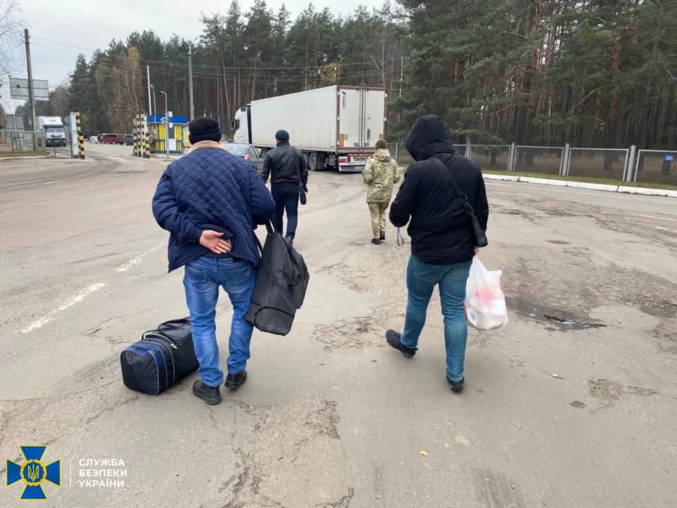 Ховався в Росії 7 років: СБУ затримала екскерівника райвідділу поліції Львівщини – фото