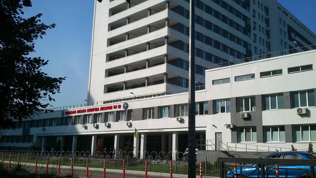 У київській лікарні повісилася жінка із COVID-19