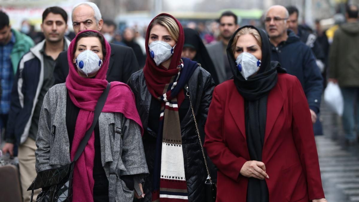 Туристам в Турции можно не соблюдать комендантский час: что известно Туристам в Турции можно не соблюдать комендантский час: что известно