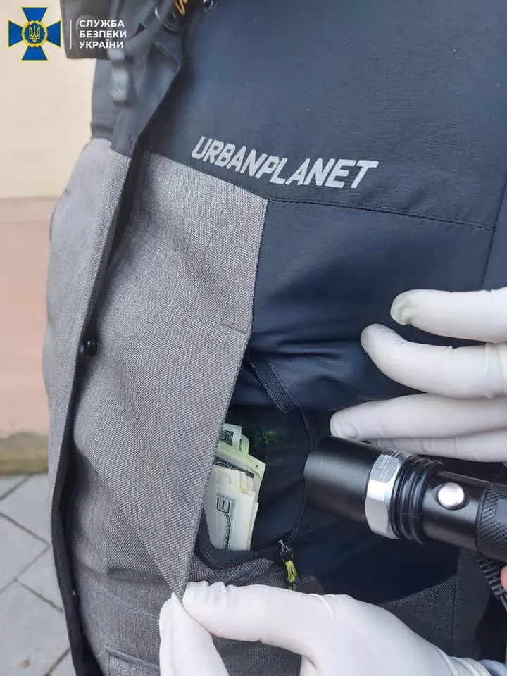 затримання працівника суду у Львові затримання працівника суду у Львові