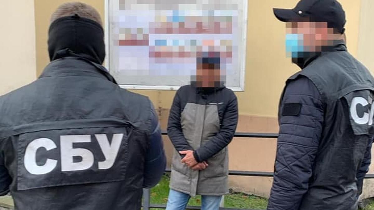 Во Львове работник суда получил взятку за отмену приговора Во Львове работник суда получил взятку за отмену приговора