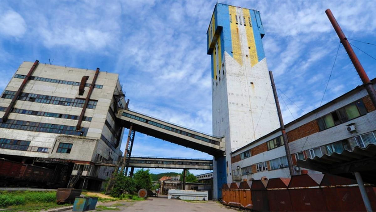 Вибух на шахті в окупованому Донецьку: дістали всіх загиблих Вибух на шахті в окупованому Донецьку: дістали всіх загиблих