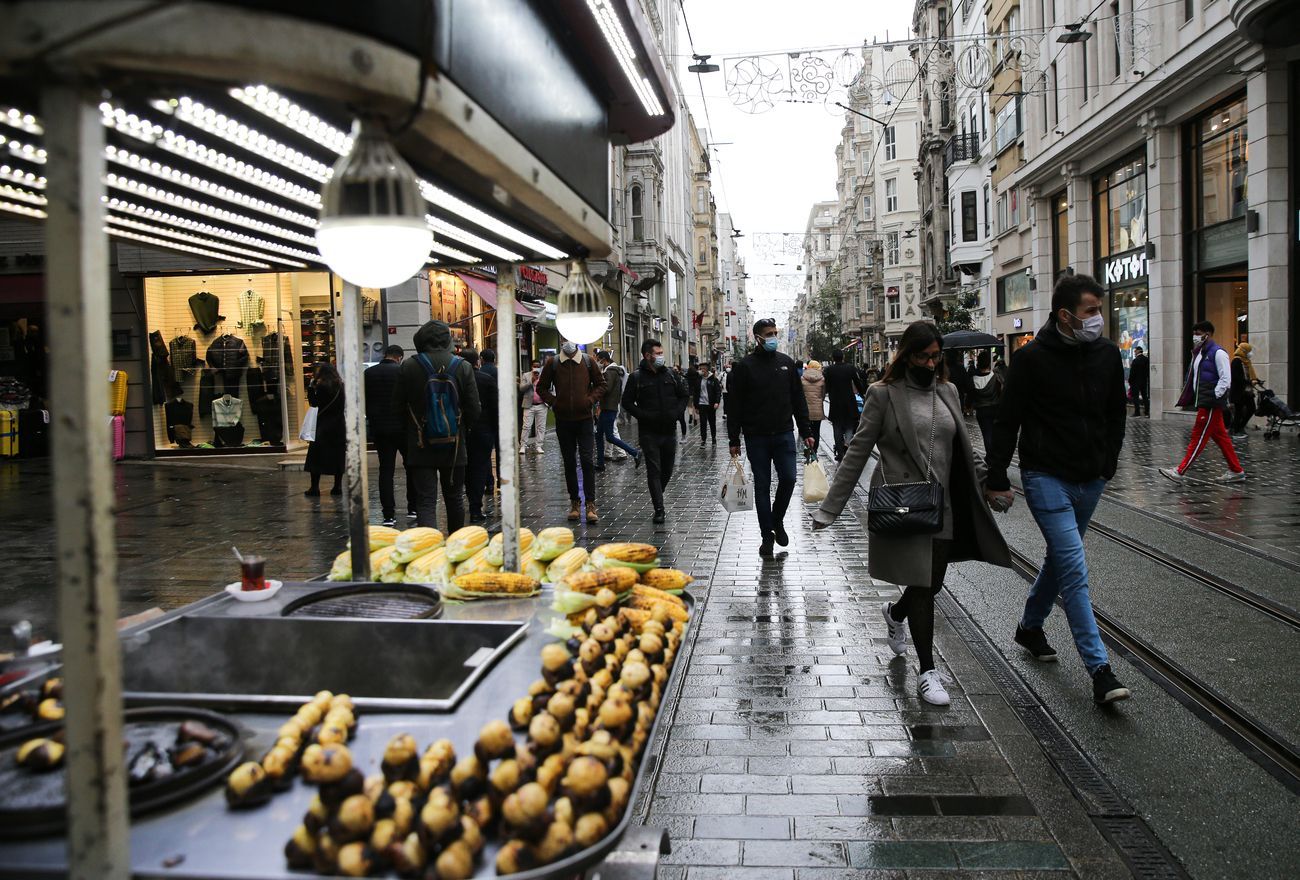Запрет выхода на улицу в Турции: как быть украинским туристам Запрет выхода на улицу в Турции: как быть украинским туристам
