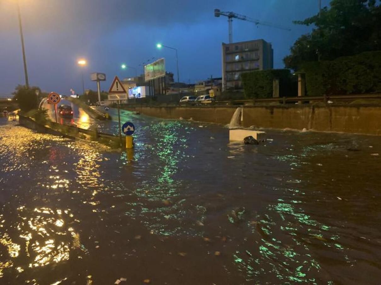 Повінь на півдні Італії 22 листопада 2020: фото, відео Повінь на півдні Італії 22 листопада 2020: фото, відео