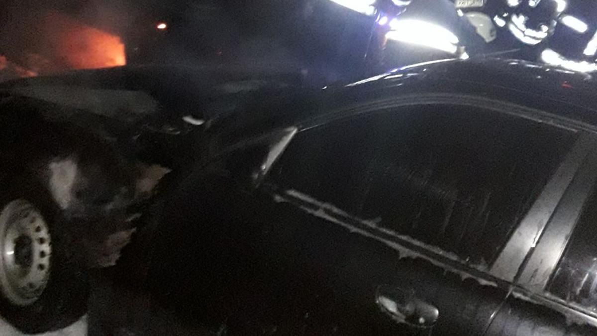 У Києві вночі 23.11.2020 згоріли 4 автівки