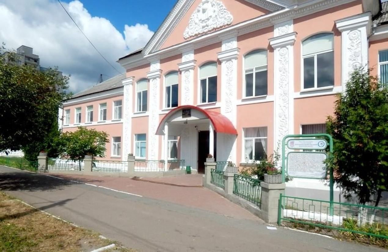 У Житомирі відновили очне навчання: всі учні повернулися за парти У Житомирі відновили очне навчання: всі учні повернулися за парти