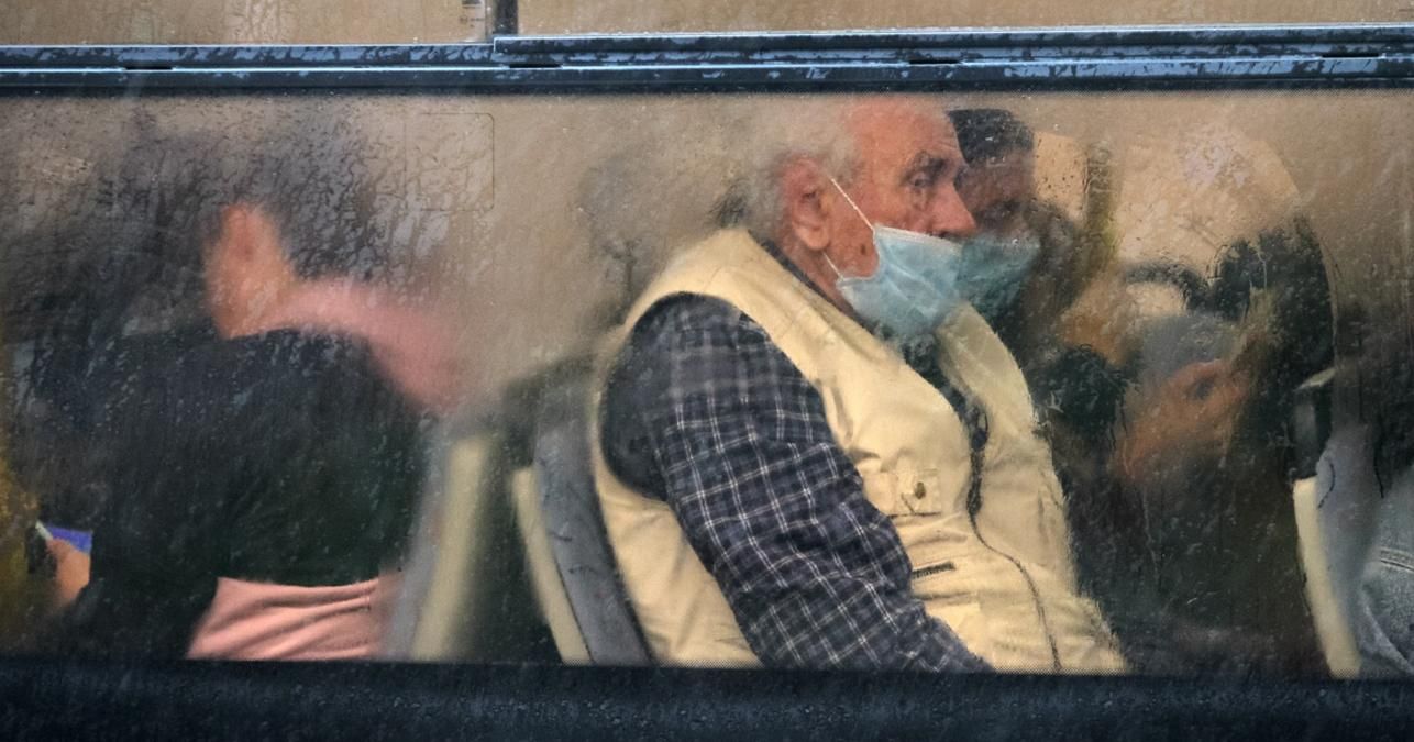 На карантинних вихідних поліція припинила роботу 1 347 закладів На карантинних вихідних поліція припинила роботу 1 347 закладів