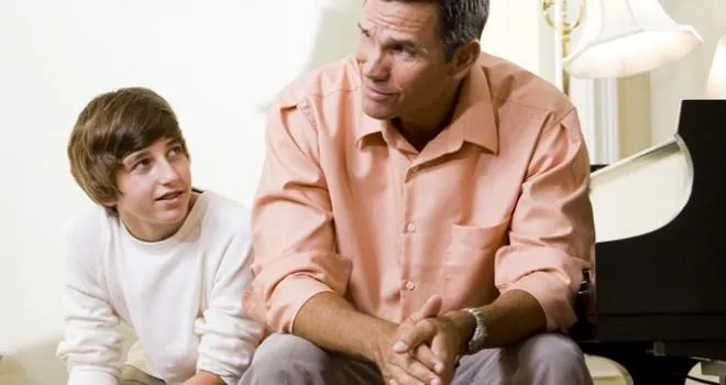 Відмовтесь від негативних думок щодо сина Відмовтесь від негативних думок щодо сина