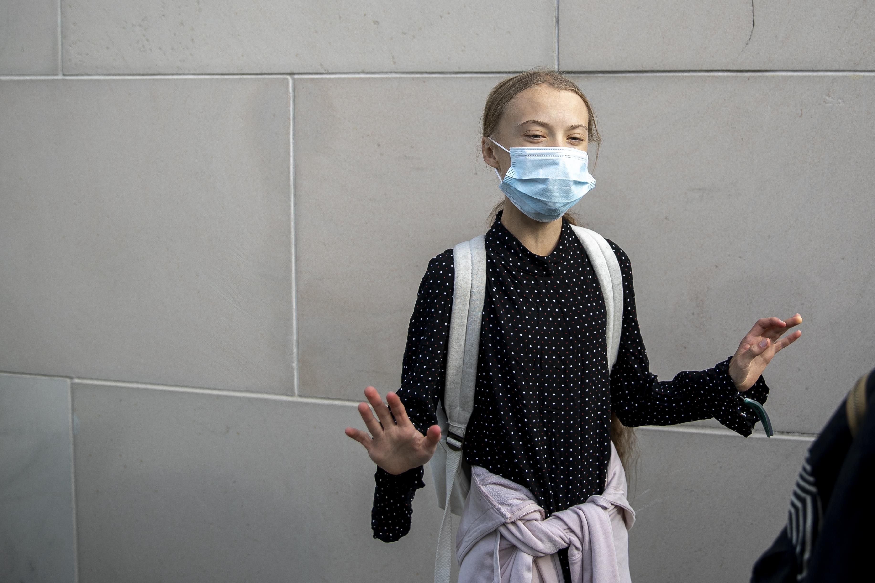 Покиньте НАТО: російські пранкери від імені Тунберг розіграли Трюдо Покиньте НАТО: російські пранкери від імені Тунберг розіграли Трюдо