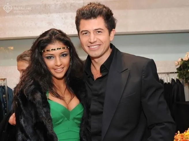 Санта Дімопулос: біографія Санта Дімопулос: біографія