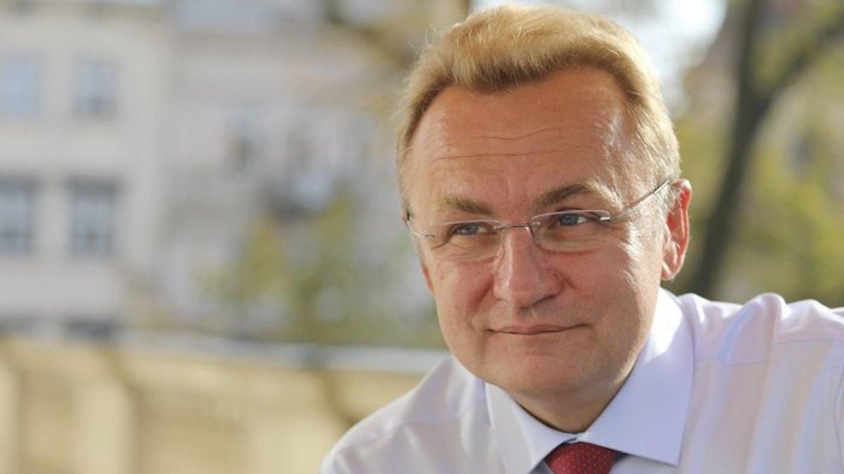 Садовий про роботу з недружньою міськрадою: Або ви львів'яни, або раби Садовий про роботу з недружньою міськрадою: Або ви львів'яни, або раби