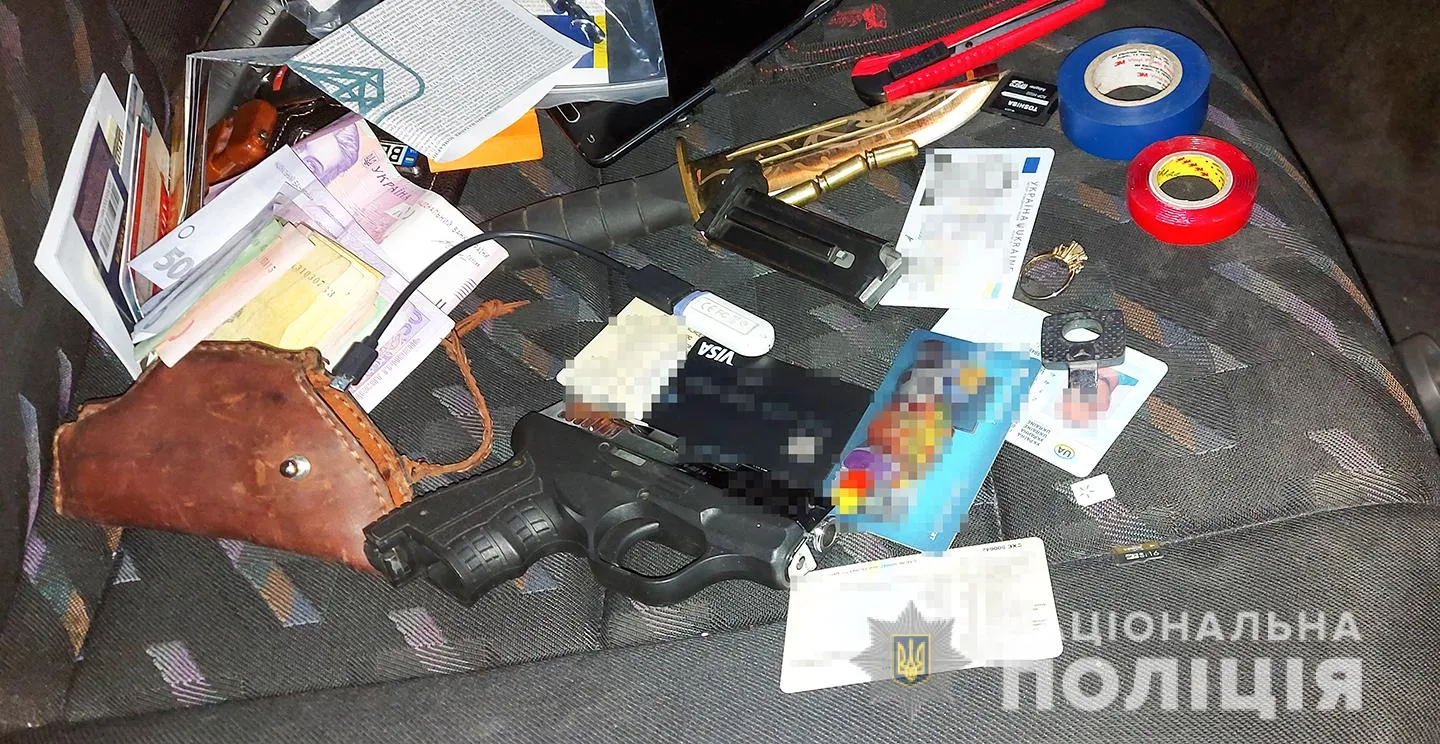 затримання банди таксистів у Миколаєві затримання банди таксистів у Миколаєві